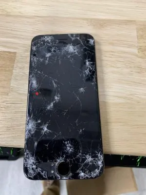 How-long-does-iphone-screen-repair-take-scaled.jpg