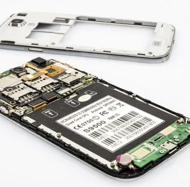 Battery-cell-phone-repair.jpg