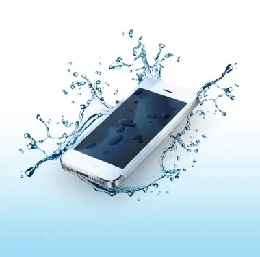Can-cell-phone-repair-shops-fix-water-damage.jpg