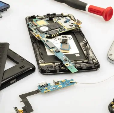How to get certified in cell phone repair