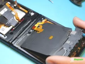 Samsung Z Flip 3 Wireless Charging Pad Removal During LCD Repair